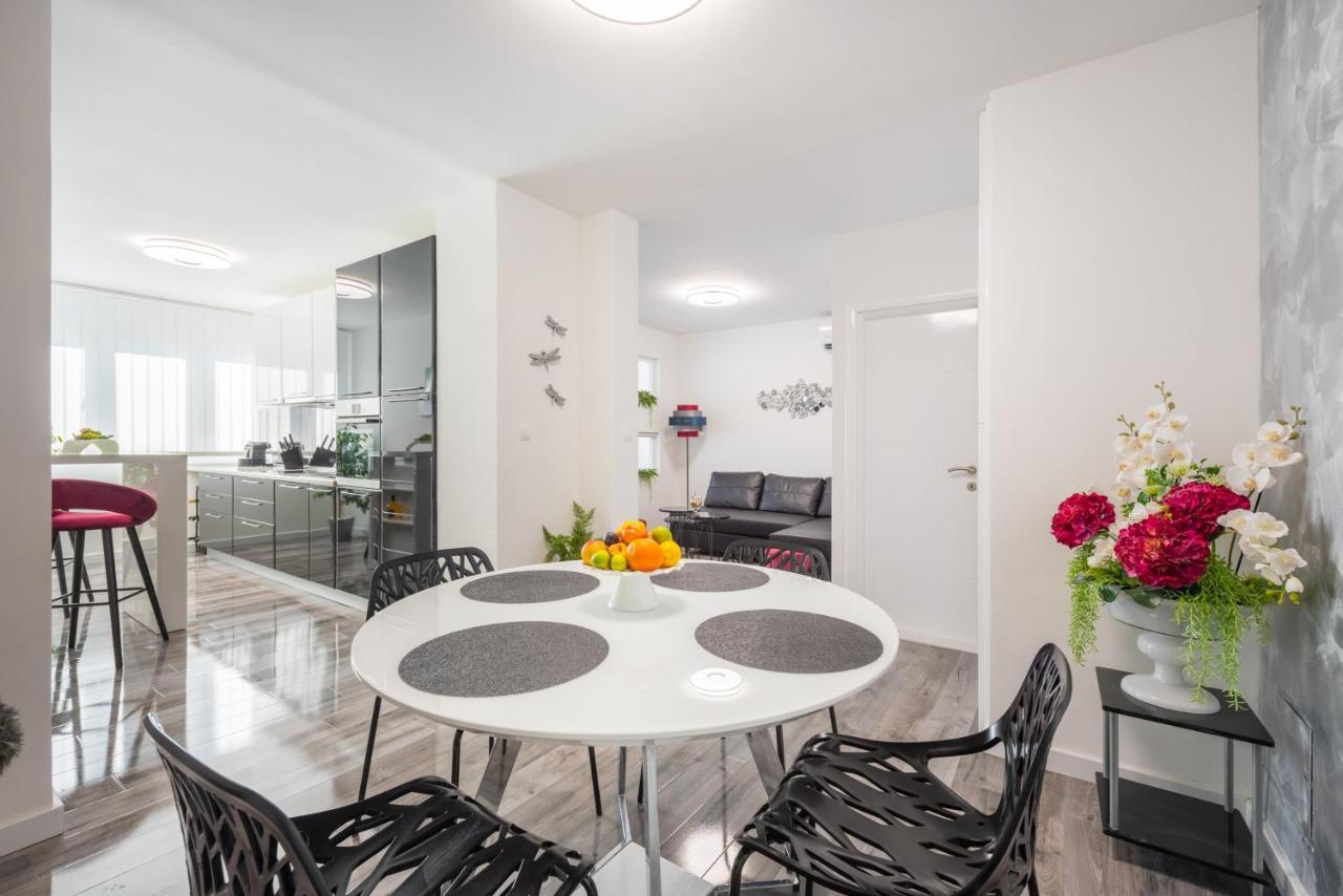 Porta Aurea Di Spalato, Luxury Apartment Exterior photo