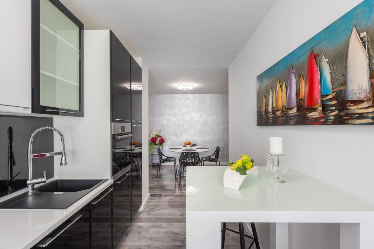 Porta Aurea Di Spalato, Luxury Apartment Exterior photo